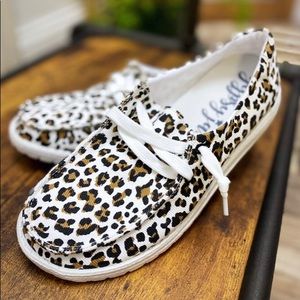 NEW Very G Gypsy Jazz Cheatah Leopard shoes 6.5